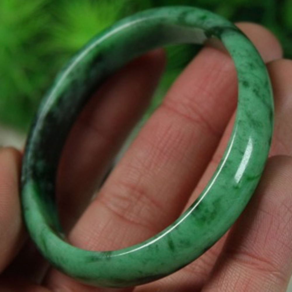 56mm Certified Pale green 100% Natural A Jade jadeite Bangle Bracelet 5055
